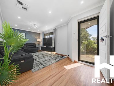 50 Kingfisher Avenue, Ballajura WA 6066