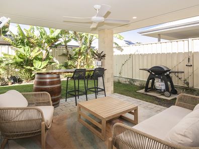 14 Metropolitan Way, Dunsborough WA 6281