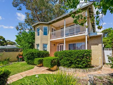 17 Franklin Street, Swanbourne WA 6010