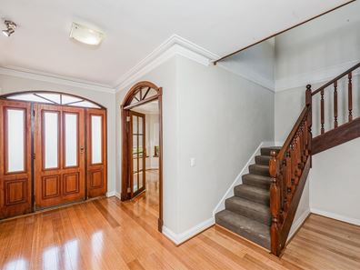17 Franklin Street, Swanbourne WA 6010