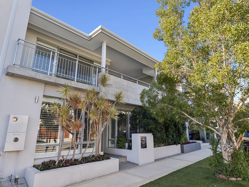 17 Rosemary Link, North Coogee WA 6163
