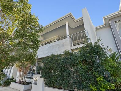 17 Rosemary Link, North Coogee WA 6163