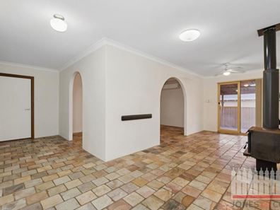 46 Whitfield Drive, Two Rocks WA 6037