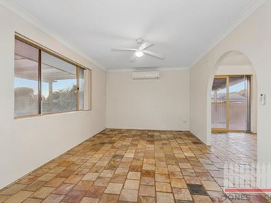 46 Whitfield Drive, Two Rocks WA 6037