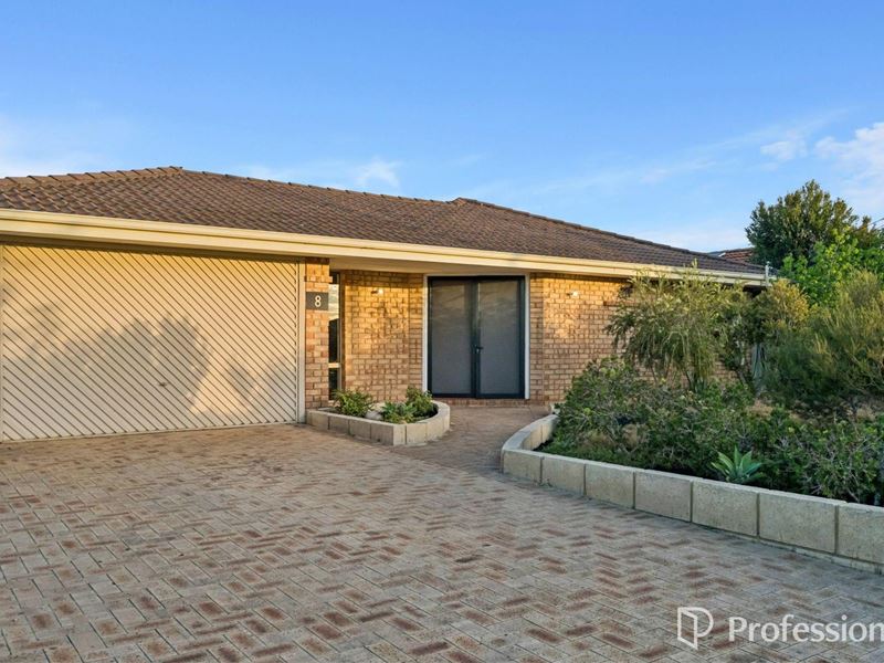 8 Honeyeater Glade, Huntingdale