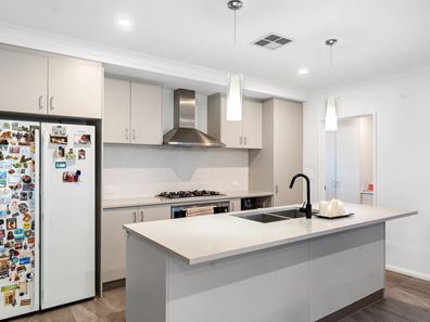 17 Everglades Avenue, Brabham WA 6055
