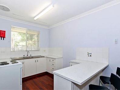 9B Dean Road, Bateman WA 6150