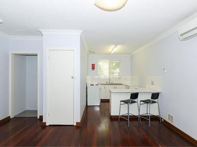9B Dean Road, Bateman WA 6150