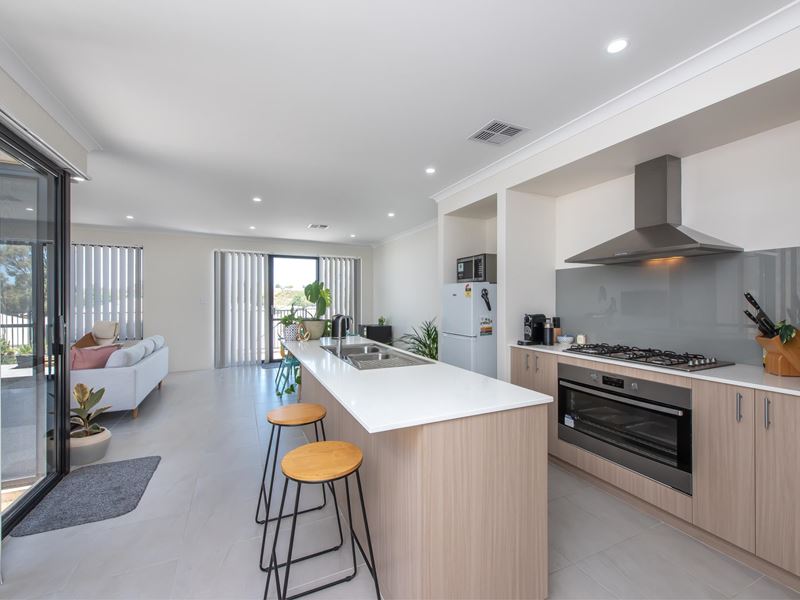 34A Currajong Crescent, Craigie WA 6025