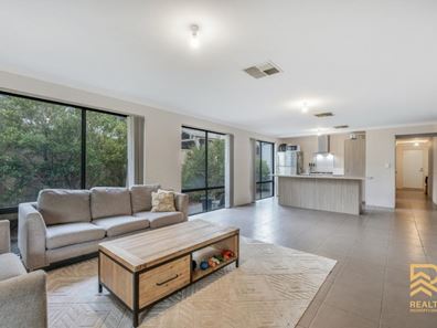 7 Potoroo Place, Brookdale WA 6112