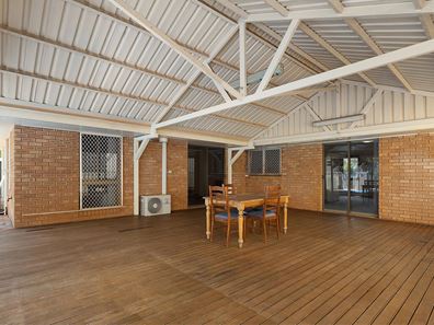 4 Bateman Court, Millars Well WA 6714