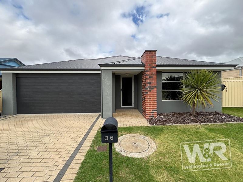 36 Celestial Drive, Mckail WA 6330