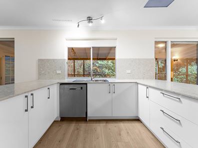 70 Orange Valley Road, Kalamunda WA 6076