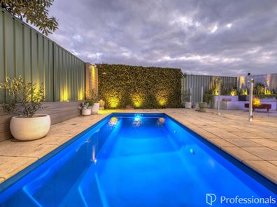 14 Kunzite Court, Forrestfield WA 6058