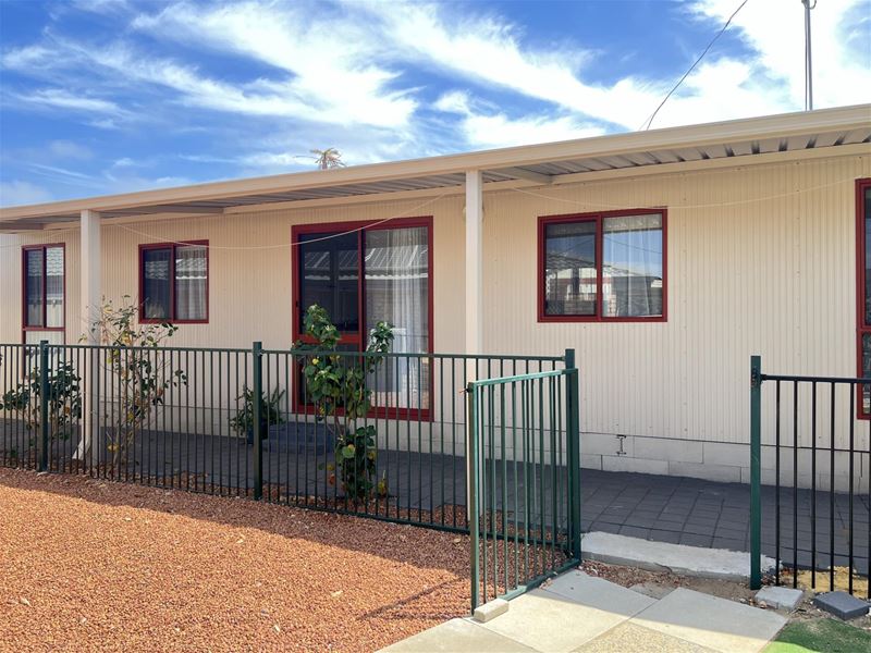 3A Volga Place, Greenfields WA 6210