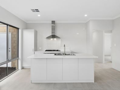 24 Peregrine Road, Eglinton WA 6034