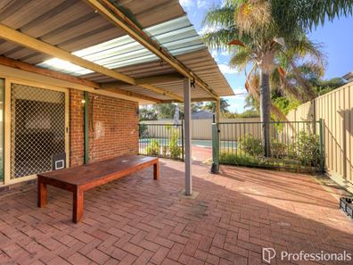 18 Munday Road, High Wycombe WA 6057