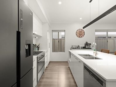 13 Astelia Road, Beeliar WA 6164
