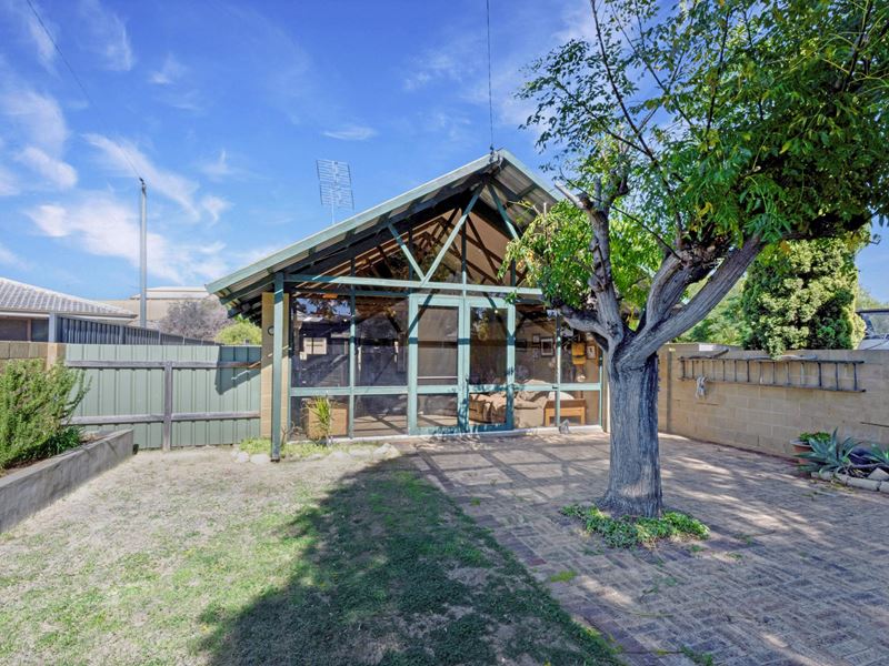 5 Osborne Way, Port Denison WA 6525