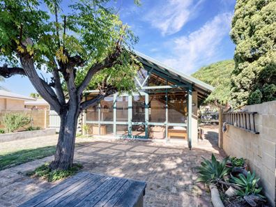 5 Osborne Way, Port Denison WA 6525
