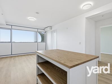 401/17 Malata Crescent, Success WA 6164