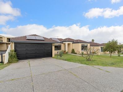 11a Narrung Way, Nollamara WA 6061