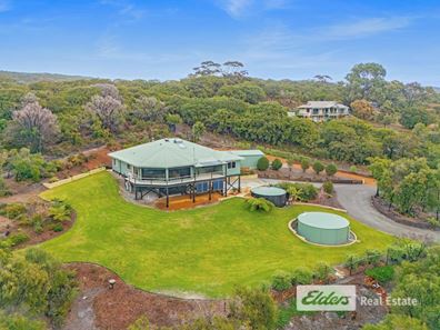 33 Diamond  Street, Little Grove WA 6330