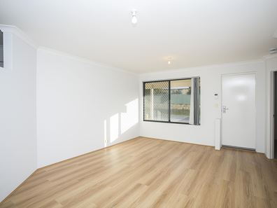 5 Hueston Lookout, Leda WA 6170
