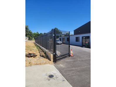 Part/210 Collier Road, Bayswater WA 6053