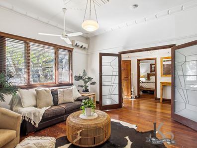 16 Grosvenor Road, Bayswater WA 6053