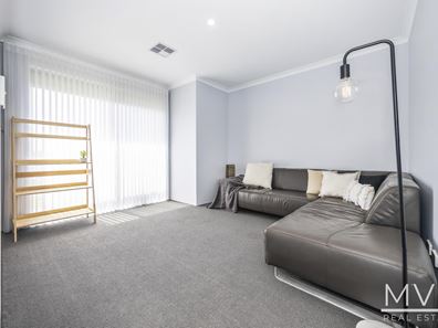 15 Shallcross Street, Yangebup WA 6164