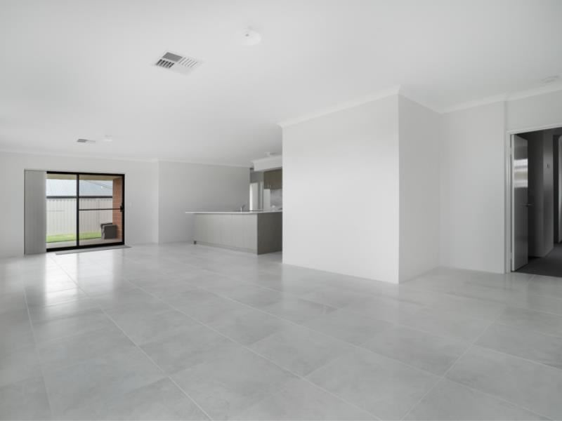 18 Kerf Way, Baldivis WA 6171