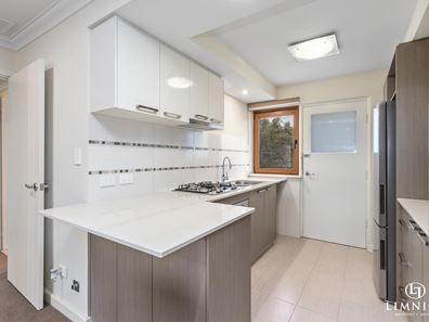 5/37 Kinsella, Joondanna WA 6060