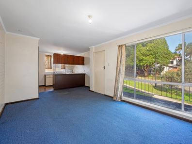 8/1 Millington Avenue, Daglish WA 6008