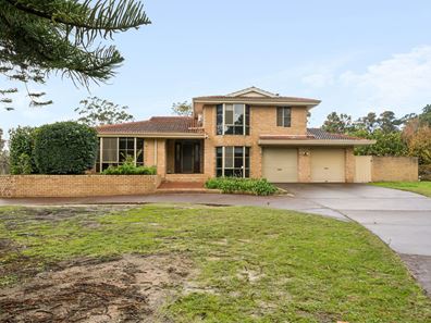 49 Leschenaultia Way, Maida Vale WA 6057