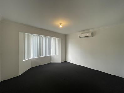 124 St Barnabas Boulevard, Quinns Rocks WA 6030