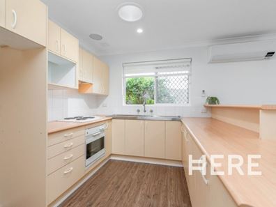 33b Rankin Way, Booragoon WA 6154