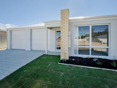 60B Fenchurch Drive, Hilbert WA 6112