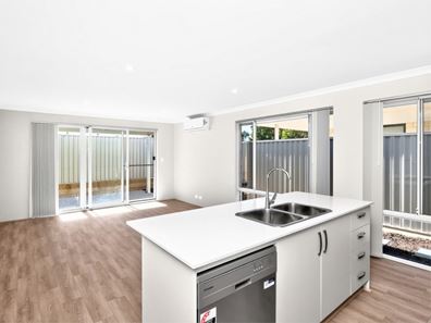60B Fenchurch Drive, Hilbert WA 6112