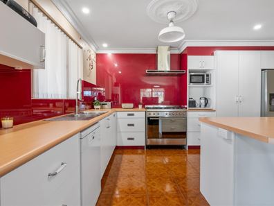 12 Mosconi Circle, Somerville WA 6430