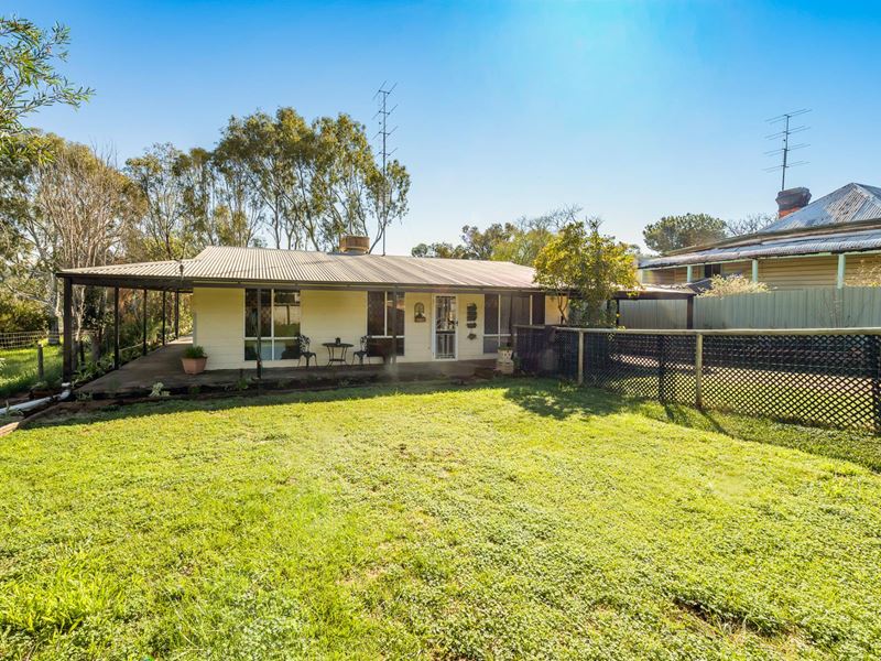 248 Duke Street West, Northam WA 6401