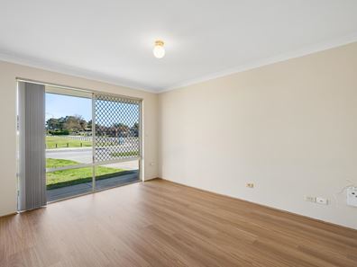 1 Limbee Glade, Huntingdale WA 6110
