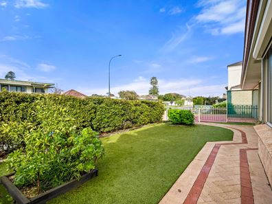 96A Parkin Street, Rockingham WA 6168