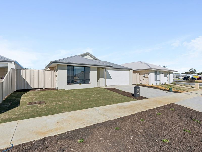 38 Flematti Circle, Brookdale