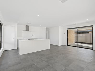 38 Flematti Circle, Brookdale WA 6112