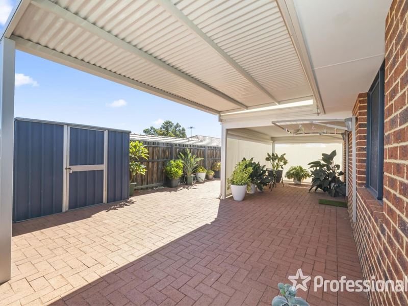 9 Rocklea Crescent, Ellenbrook WA 6069