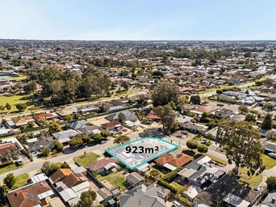 14 Holmwood Way, Embleton WA 6062