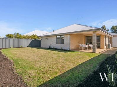 42 Bridgewater Boulevard, Erskine WA 6210