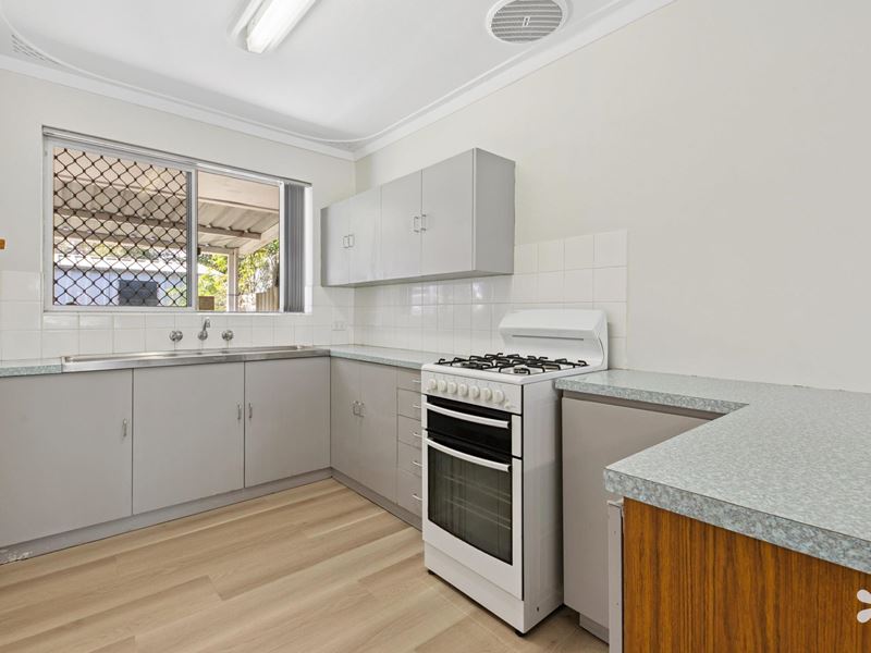 9A Quarry Road, Hamilton Hill WA 6163