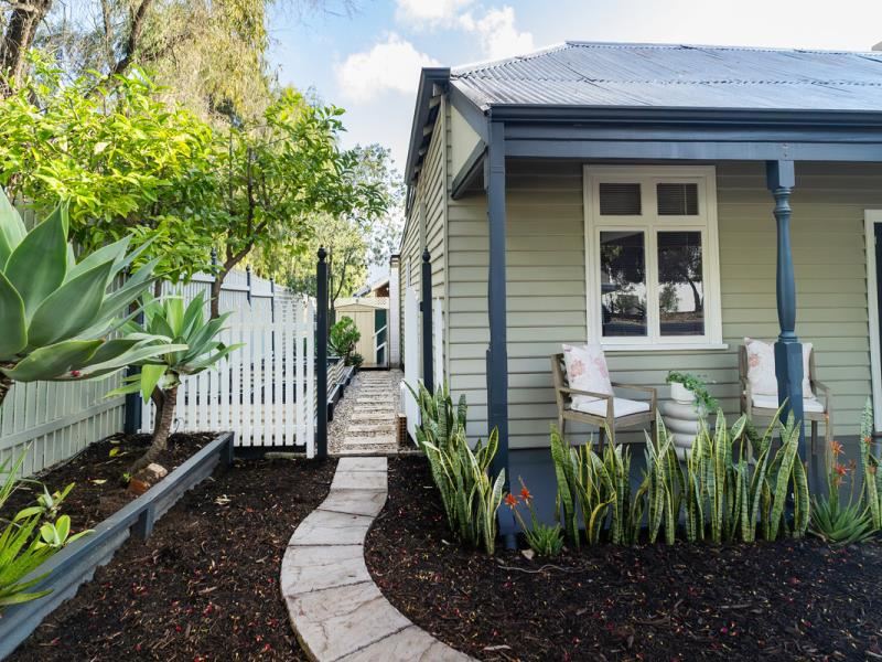 7 Moorgate Street, East Victoria Park